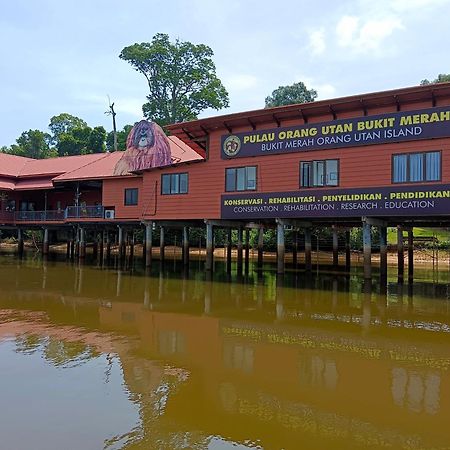 Yussal Homestay Simpang Ampat Semanggol エクステリア 写真